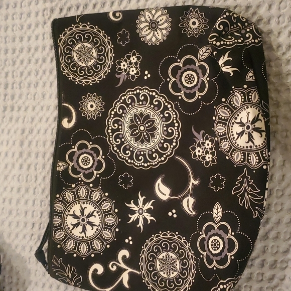 thirty-one Handbags - 𝅺THIRTY one Black and White Ditty Bag